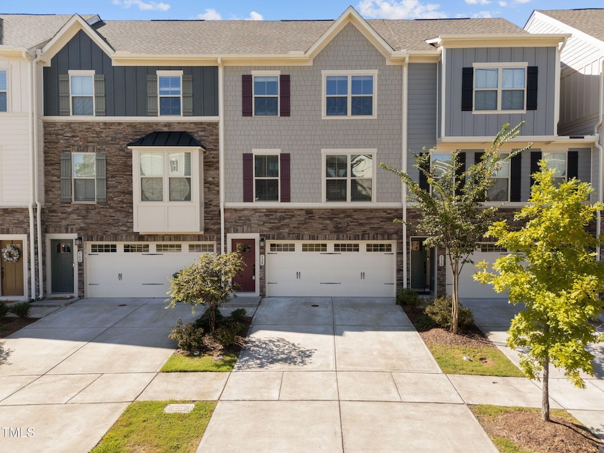 738 Channing Park Cir, Cary, NC 27519 - photo 1