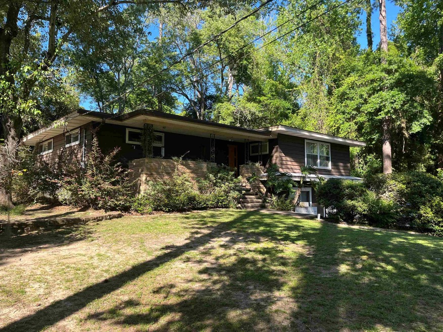 2306 Domingo Dr, Tallahassee, FL 32304 - photo 1