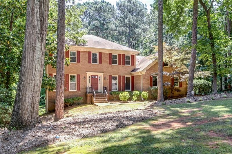 11685 Northgate Trail, Roswell, GA 30075 - photo 1