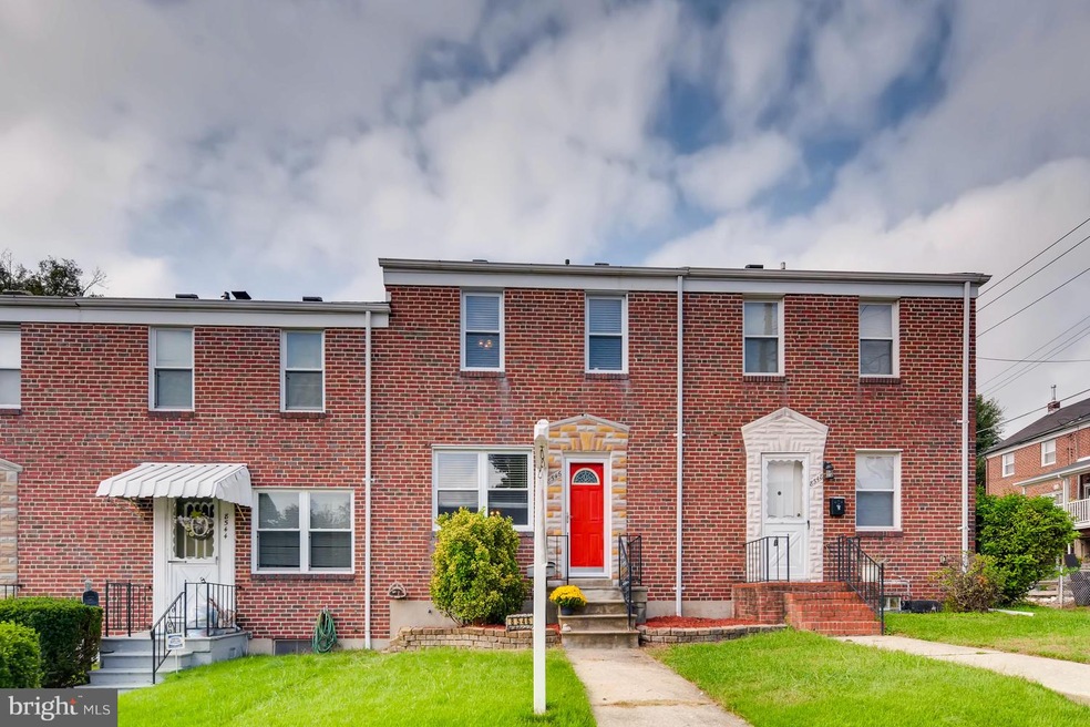 8546 Water Oak Rd, Parkville, MD 21234 - photo 1