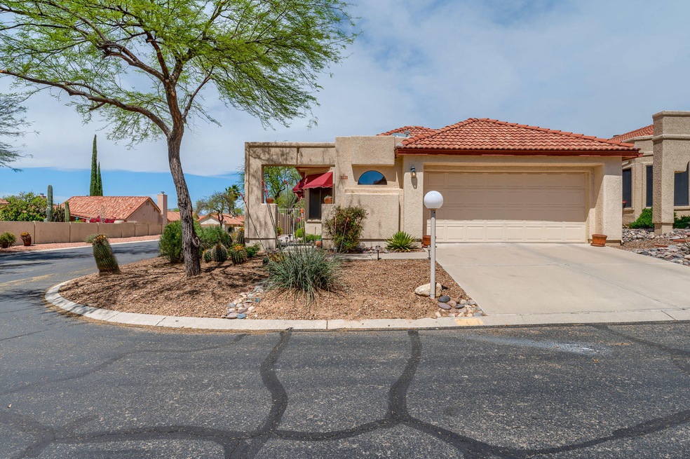 unlisted-address, Tucson, AZ 85737 - photo 1