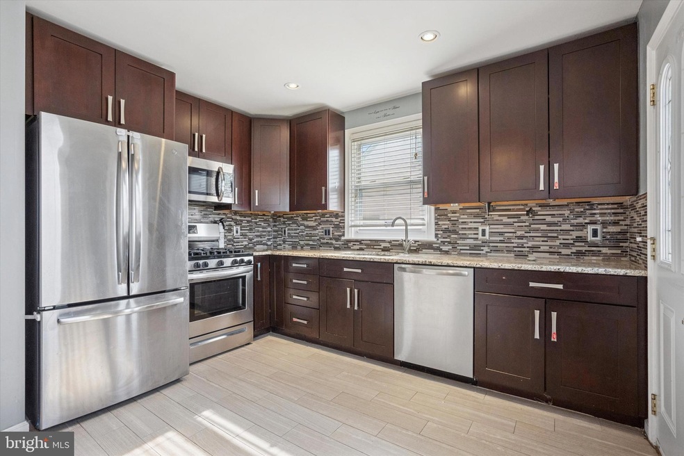 Sold $305,000 • Co-Listing Agent