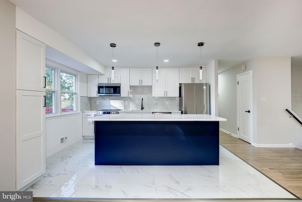 Under Contract $499,900