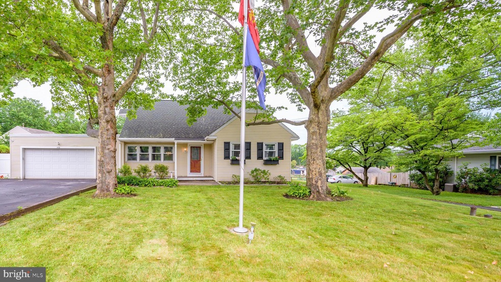 320 S Main St, Perkasie, PA 18944 - photo 1