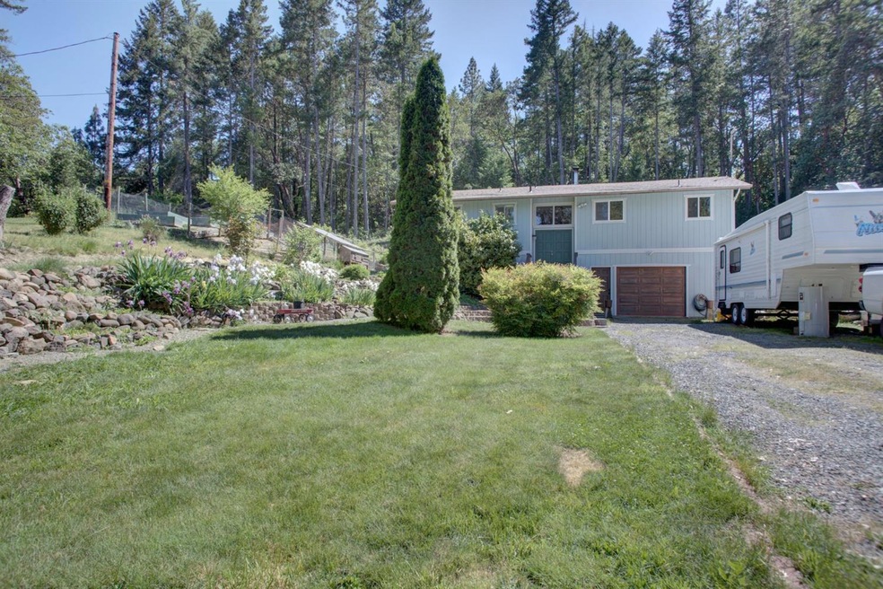 445 Timberridge Rd, Grants Pass, OR 97527 - photo 1