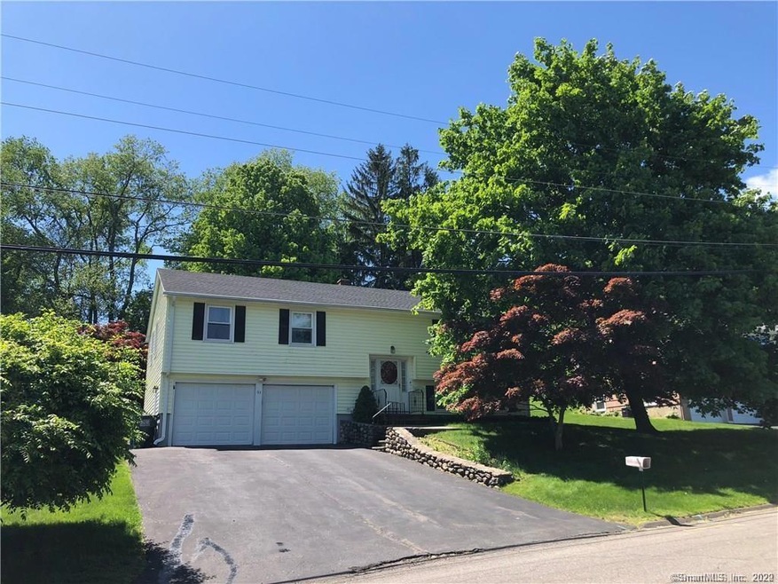 63 Lockwood Dr, Watertown, CT 06795 - photo 1