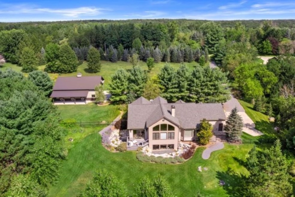 Under Contract $869,900