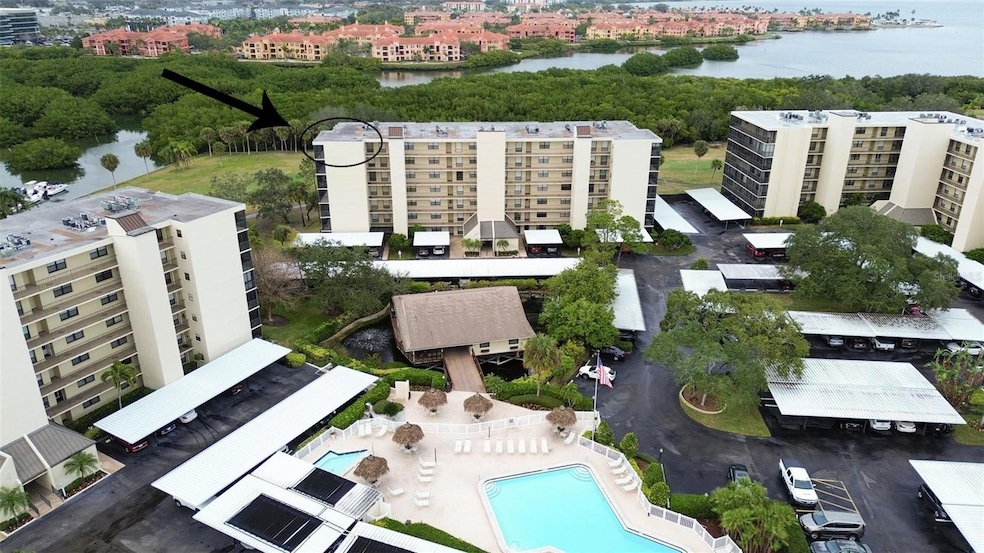 3300 Cove Cay Dr unit 7A, Clearwater, FL 33760 - photo 1