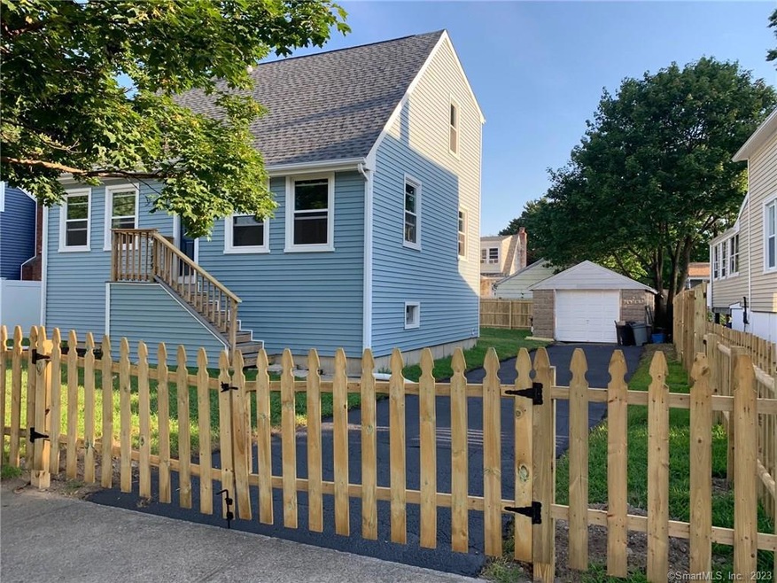 175 Sedgewick Ave, Stratford, CT 06615 - photo 1