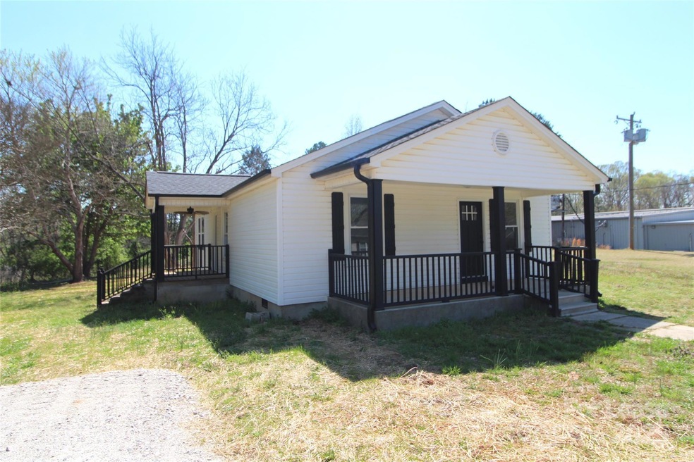 1057 Jackson Heights Rd, Clover, SC 29710 - photo 1