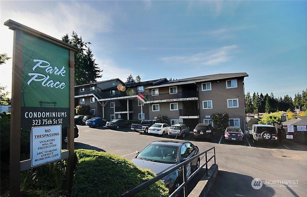 323 75th St SE unit C65, Everett, WA 98203 - photo 1