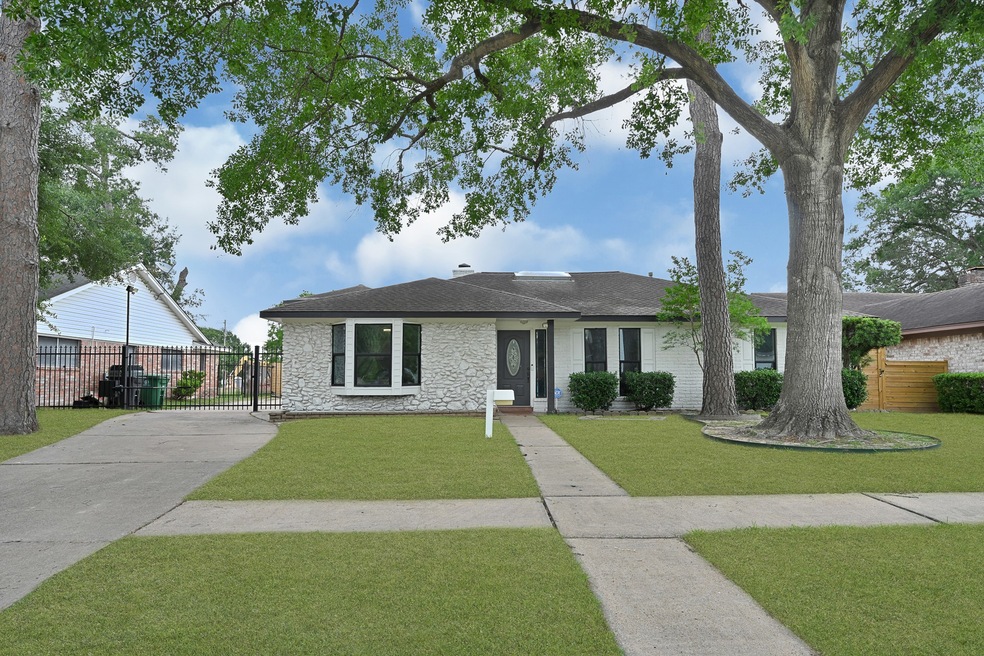 Sold • Co-Listing Agent