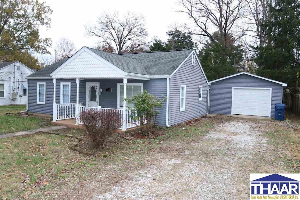 1904 S 30th St, Terre Haute, IN 47803 - photo 1