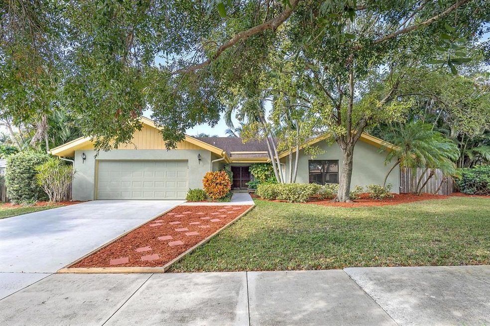 001-17587WeepingWillowTrl-BocaRaton-FL-s