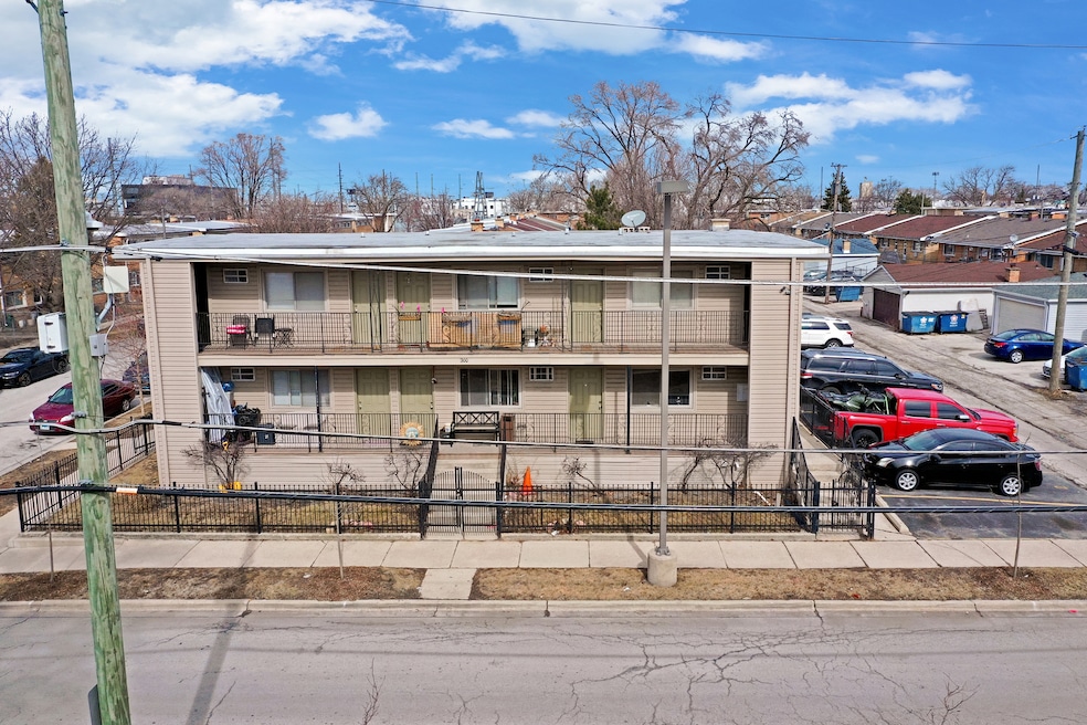Pending $699,000 • Co-Listing Agent