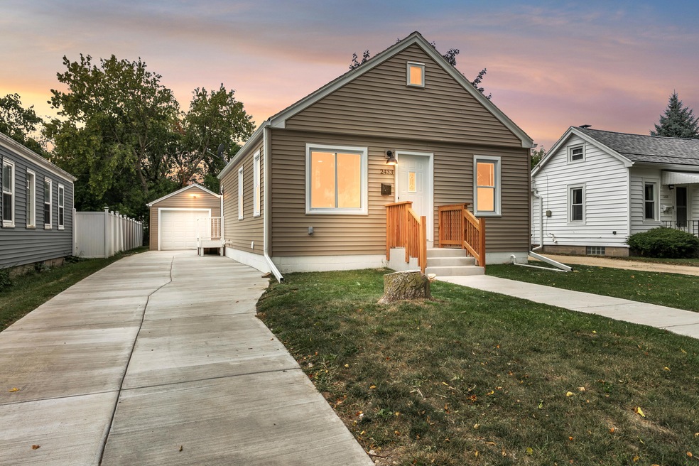 0I8A3912_1 image suite