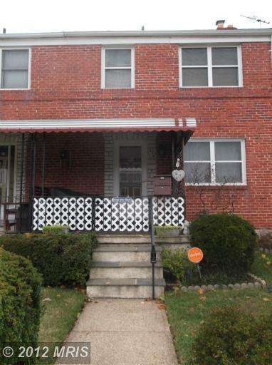 426 Westshire Dr, Catonsville, MD 21228 - photo 1