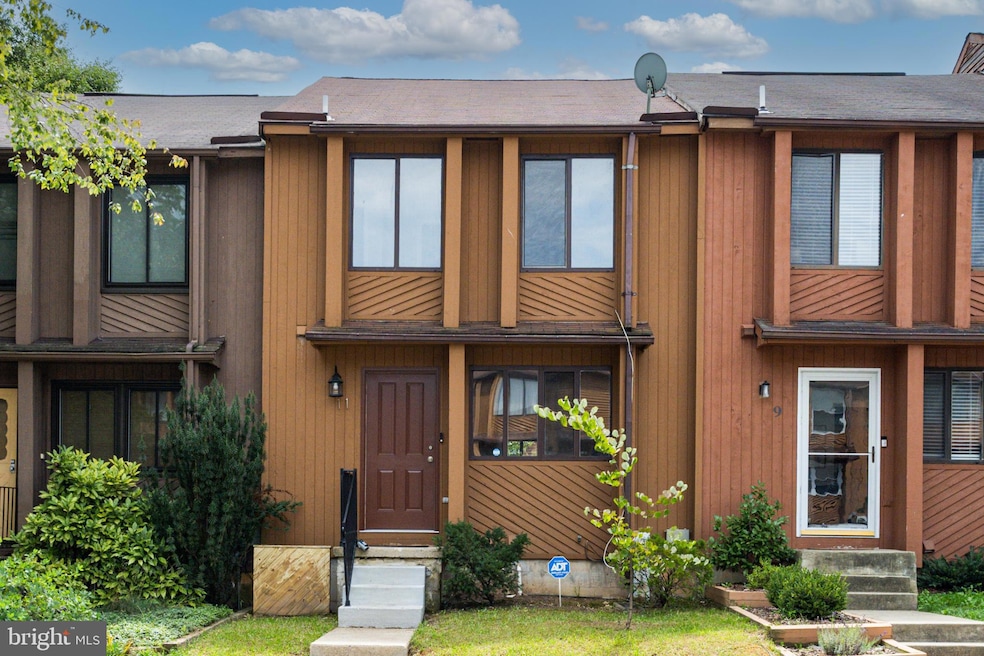 11 Gloucester Ct, Reisterstown, MD 21136 - photo 1