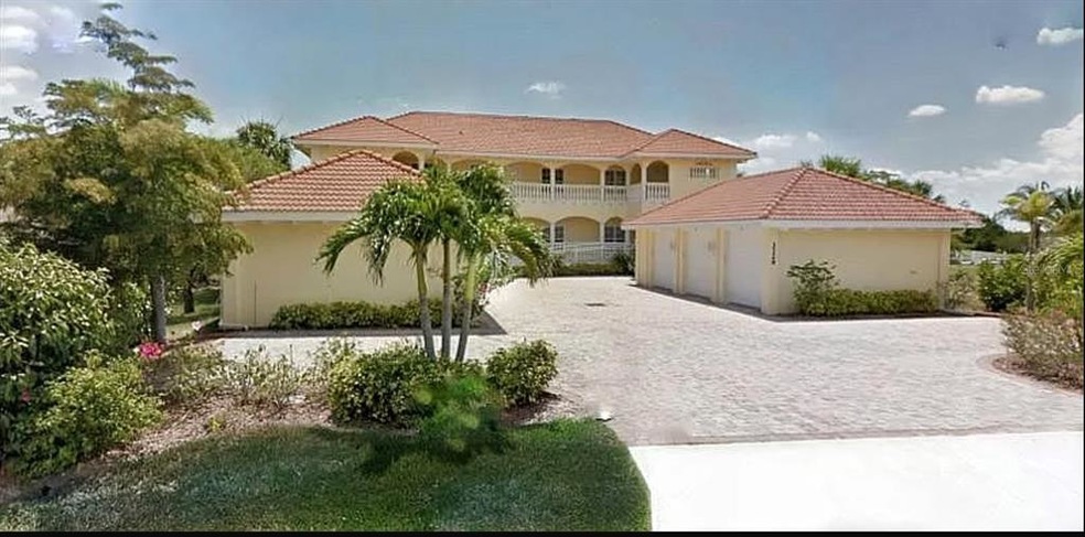 3329 Purple Martin Dr unit 122, Punta Gorda, FL 33950 - photo 1