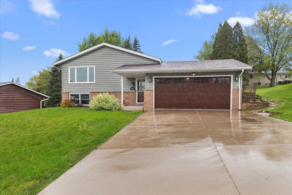 1528 Jefferson