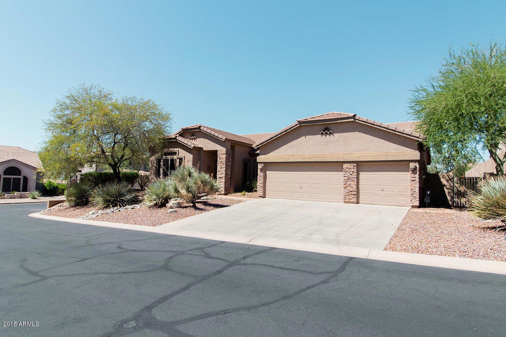 WilliamLuxuryHomes-7920E.SaddlebackCircl
