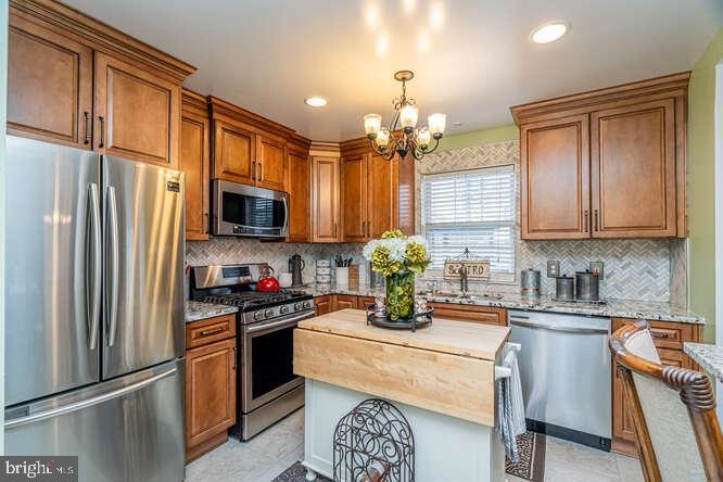 931 Blakney Ln SE, Washington, DC 20032 - photo 1