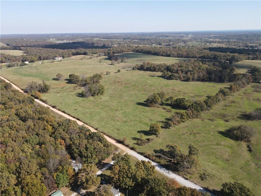 0 Readings Rd unit 1204088, Gentry, AR 72761 - photo 1
