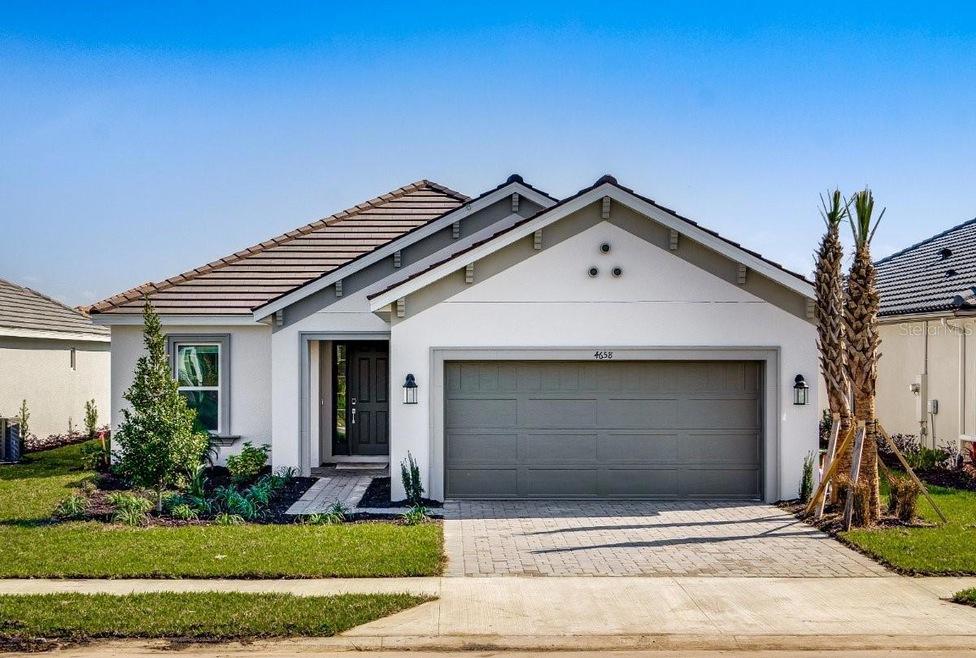 4658 Freccia Loop ~ Ready Now