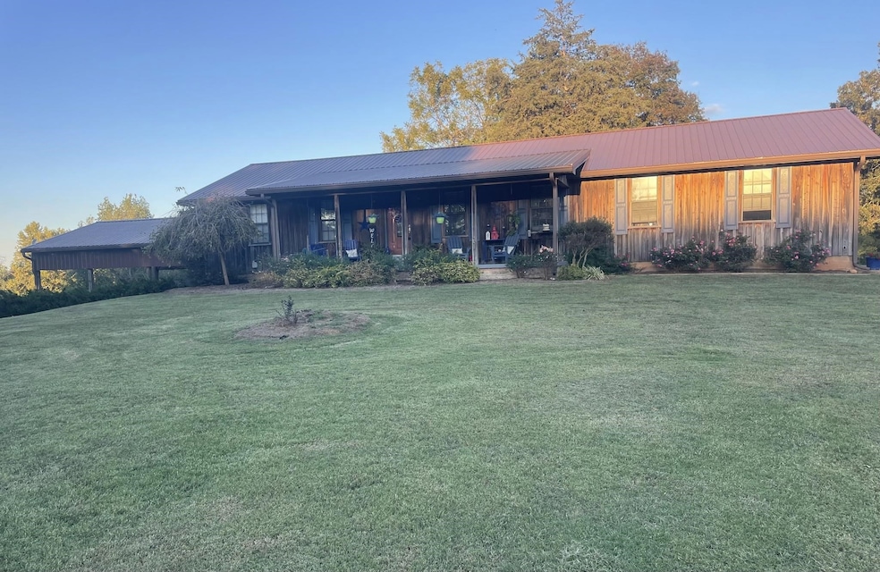 2890 Nance Bend Rd, Clifton, TN 38425 - photo 1