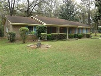 140 Lawrence St, Prattville, AL 36067 - photo 1