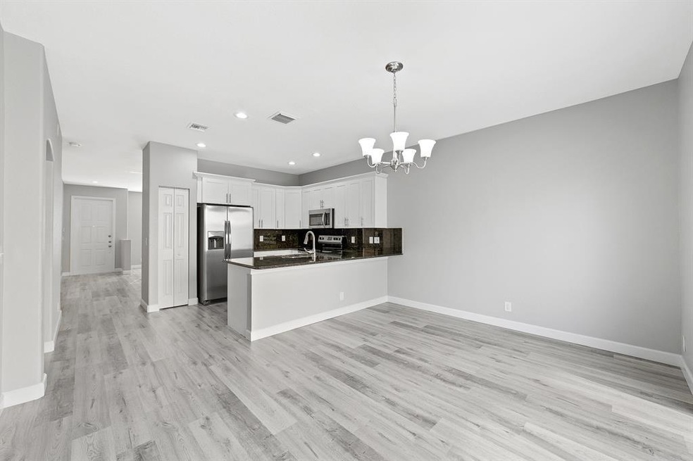 4473 Lake Tahoe Cir W