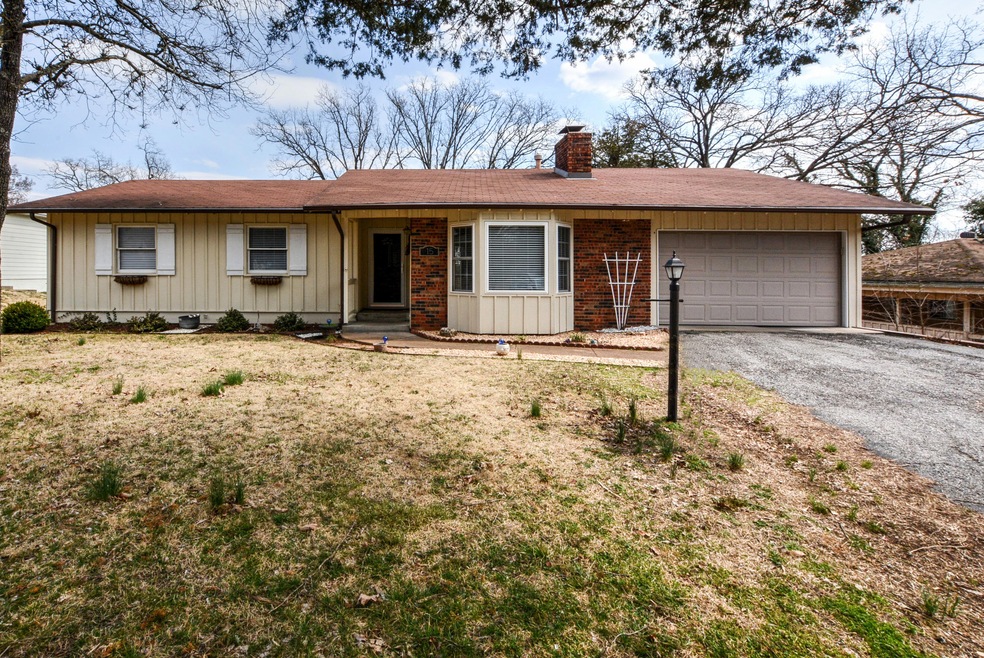 15 Sycamore Dr, Kimberling City, MO 65686 - photo 1