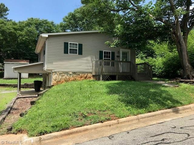 812 Mcclintock St, Reidsville, NC 27320 - photo 1