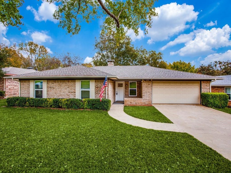 616 Edwards Dr, Denison, TX 75020 - photo 1