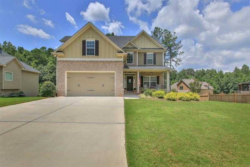 WELCOME HOME TO THIS BEAUTIFUL 5 BEDROOM 4 BATH LO