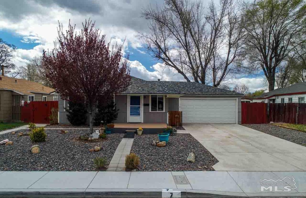 7 E M St, Sparks, NV 89431 - photo 1