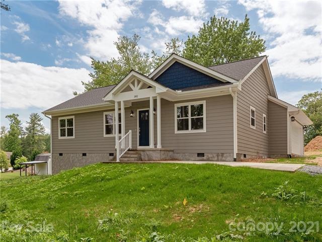 1902 Howard Gap Rd, Hendersonville, NC 28792 - photo 1