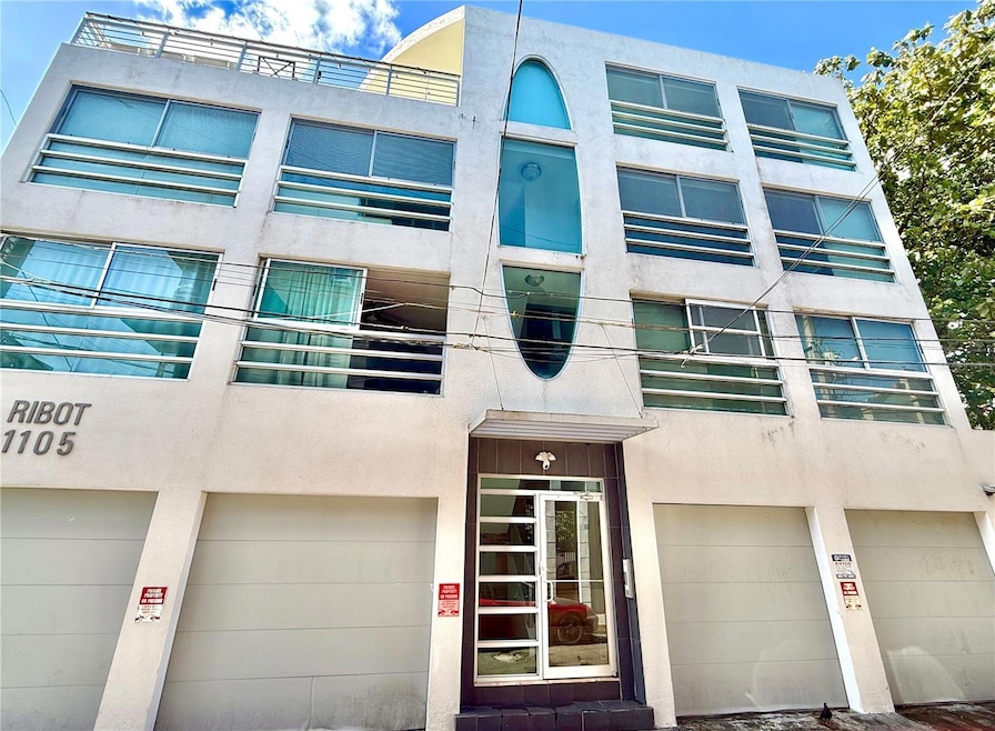 1105 Ribot unit 4, San Juan, PR 00907 - photo 1