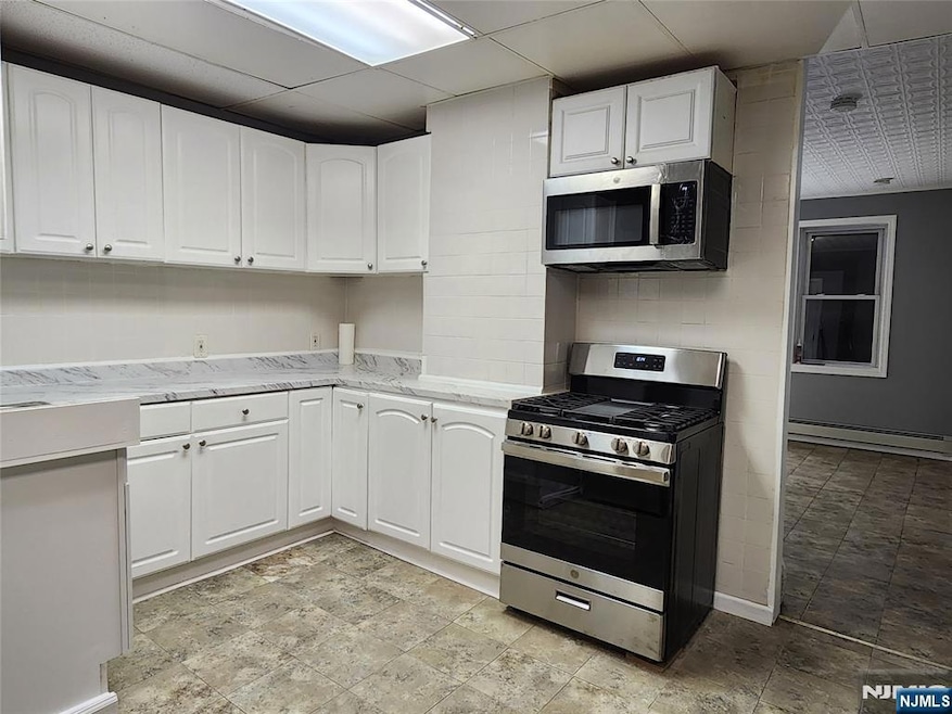 32 Charles St unit 2, Lodi, NJ 07644 - photo 1