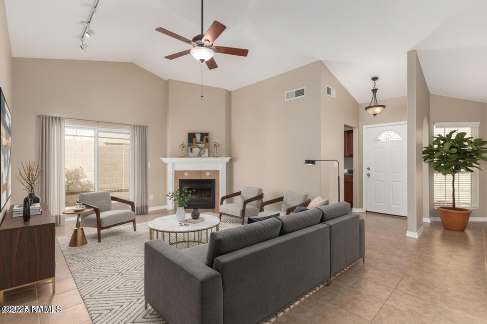 502 E Topeka Dr, Phoenix, AZ 85024 - photo 1