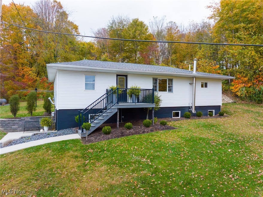 15265 Elton St SW, Navarre, OH 44662 - photo 1