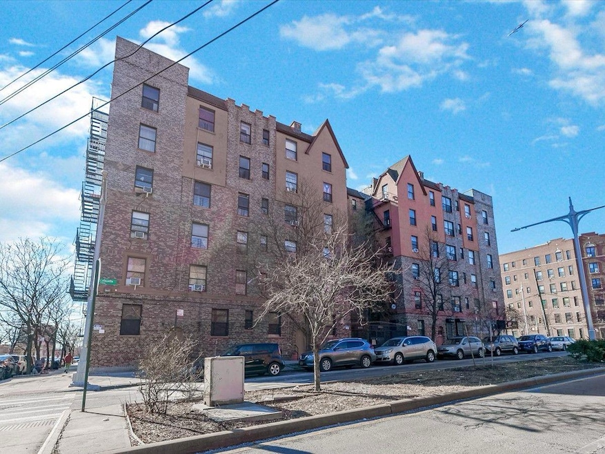 1290 Lafayette Ave unit 5F, Bronx, NY 10474 - photo 1