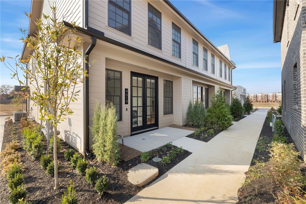 4619 S 47th St, Rogers, AR 72758 - photo 1