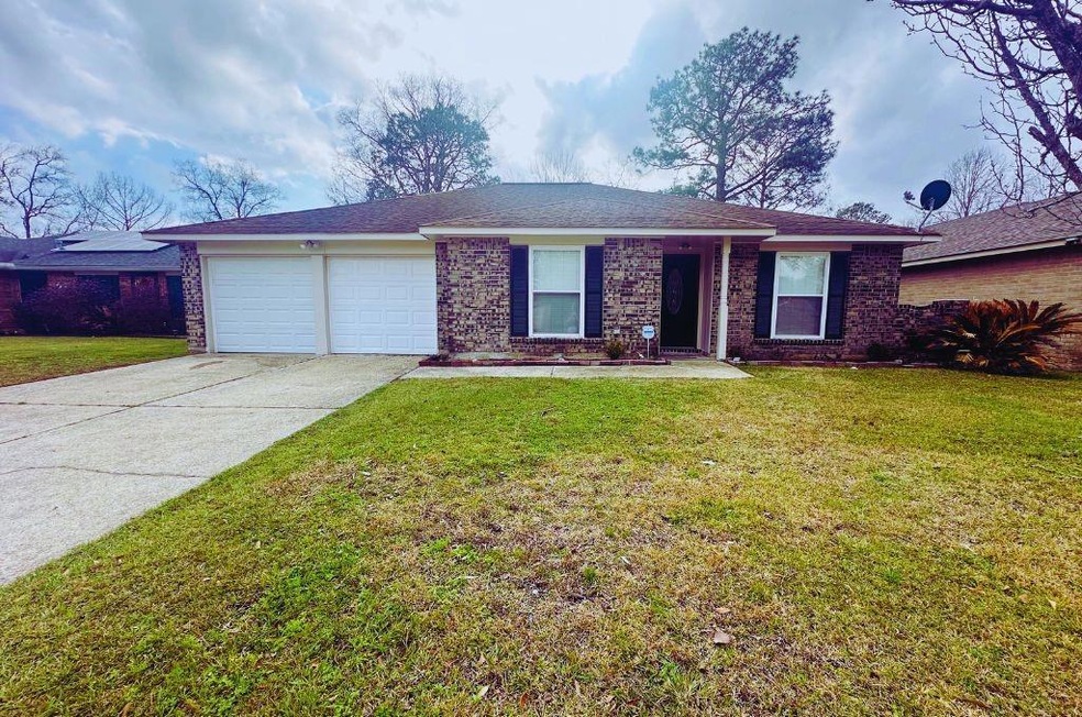 221 Brookhaven Ct, Slidell, LA 70461 - photo 1