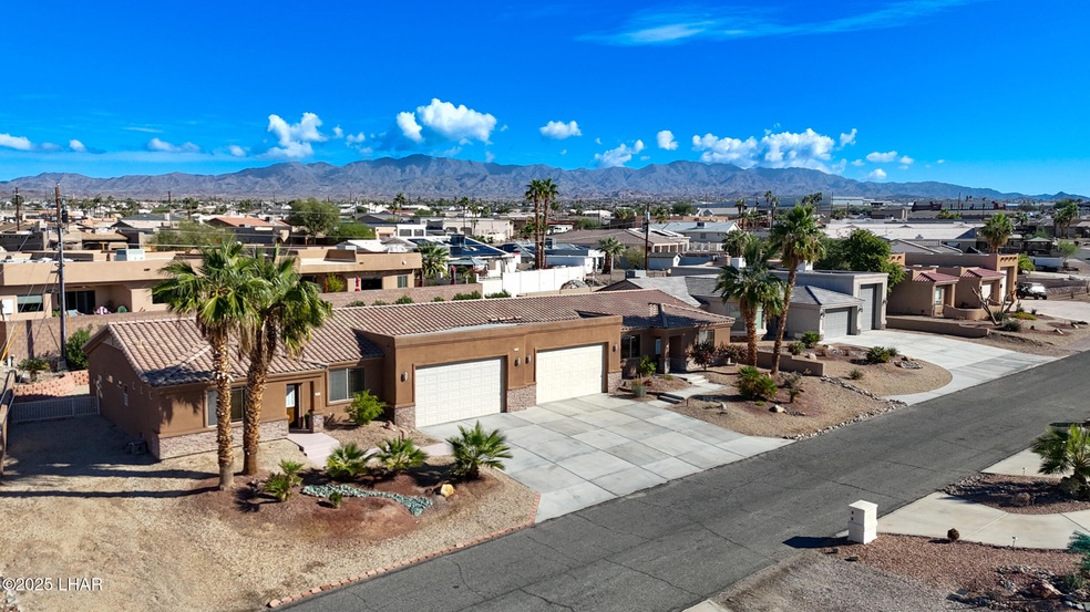 1795 Kirk Dr, Lake Havasu City, AZ 86404 - photo 1