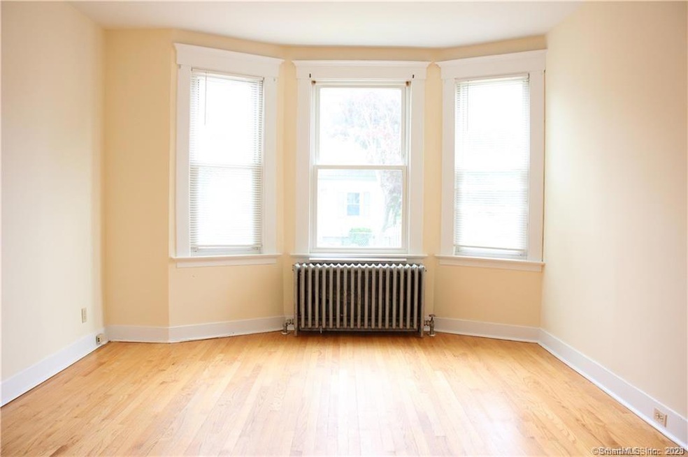 21 May St unit 1, West Haven, CT 06516 - photo 1