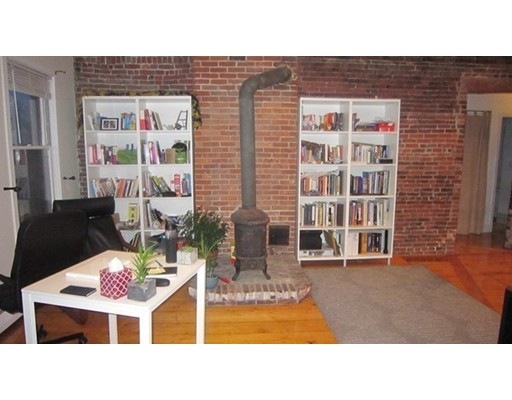 58 1/2 Monument Ave, Charlestown, MA 02129 - photo 1