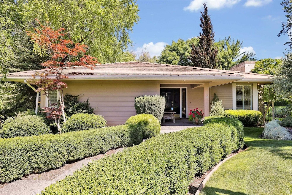 4402 S Saint Andrews Ln, Spokane, WA 99223 - photo 1