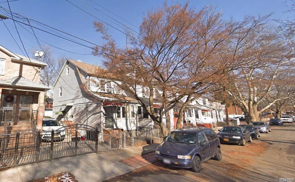 16505 78th Ave unit 1F+Bas, Fresh Meadows, NY 11366 - photo 1