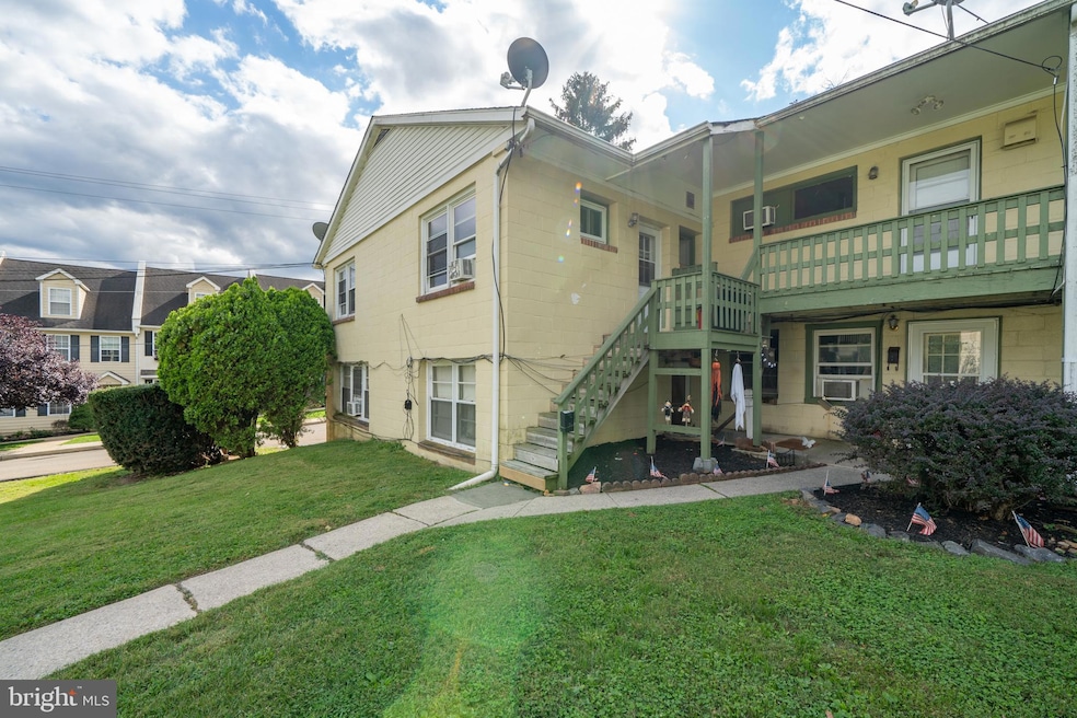 335 Marshall St unit D, Kennett Square, PA 19348 - photo 1